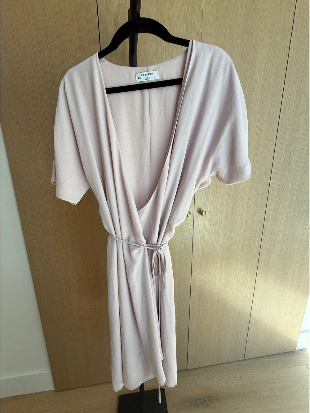 Aritzia Babaton Wallace Wrap Dress Pale Blush Pink Size S